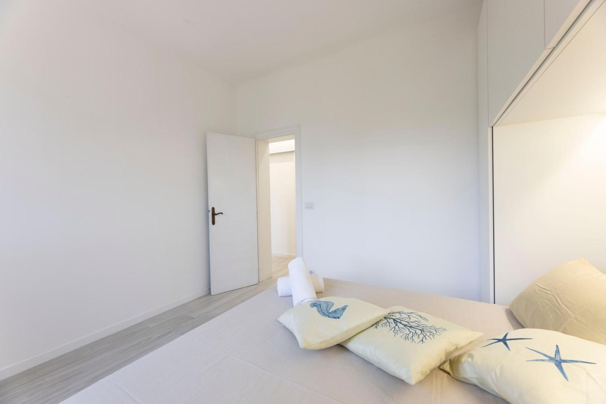 Casa Panoramica Bouganville SantʼAndrea Exterior foto