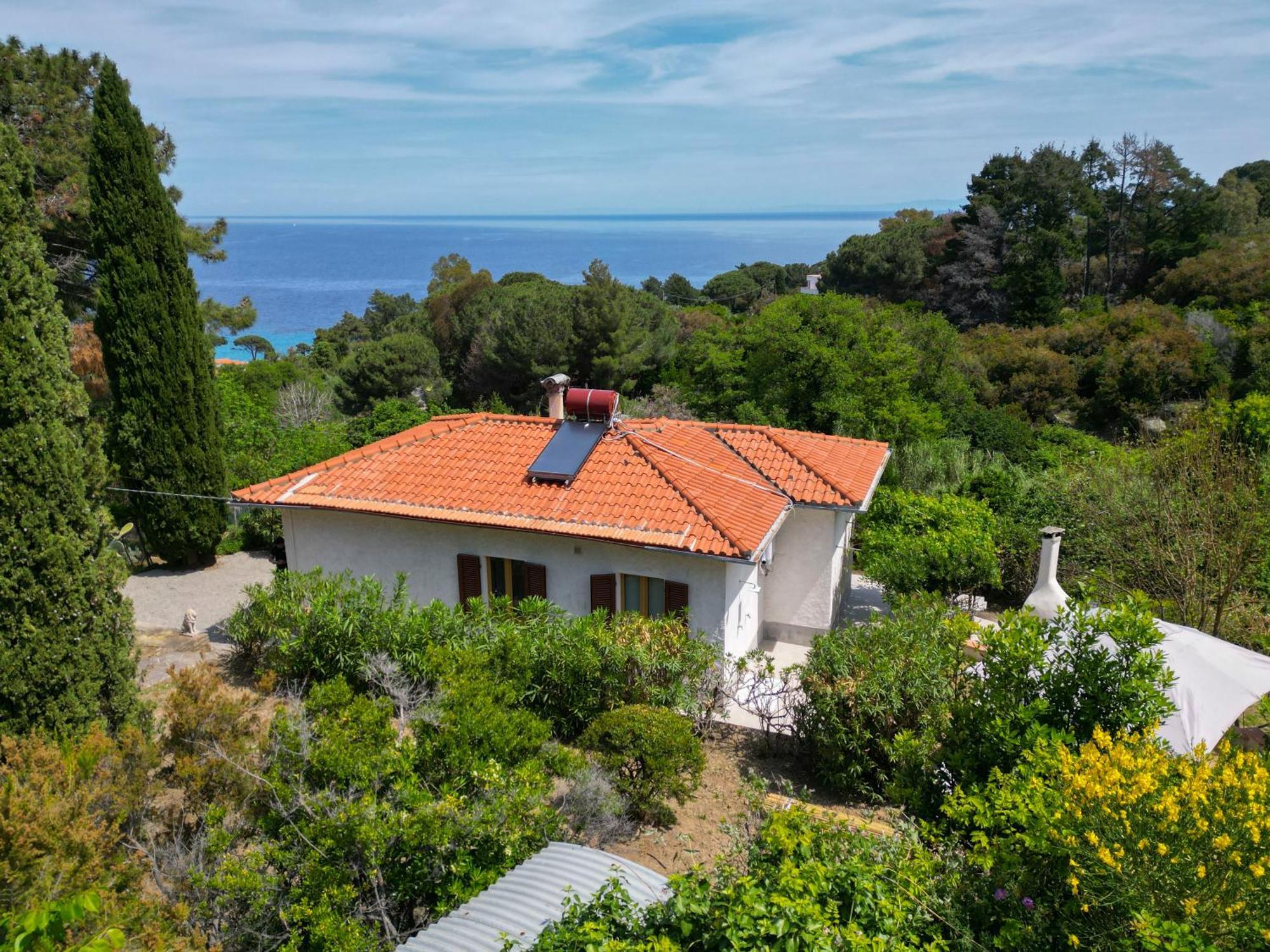 Casa Panoramica Bouganville SantʼAndrea Exterior foto